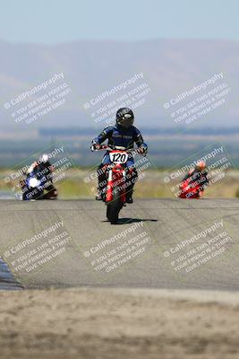 media/Jun-14-2025-Lets Ride (Sat) [[c36d48699a]]/C Group/1140am (Grapevine)/